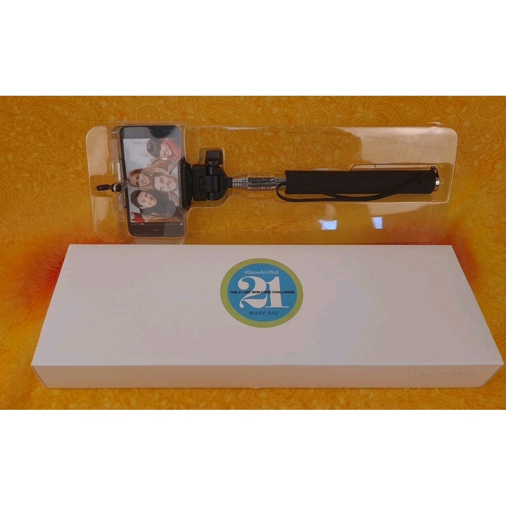 Mary Kay Glow‎ And Tell Selfie Stick 3ft Extendable Adjustable